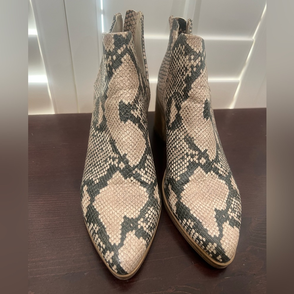 Steve Madden Booties Size 7